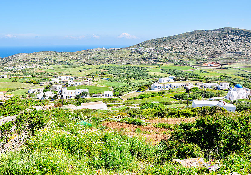 One of the villages in Kato Meria is Arkesini which is located about 14 kilometers west of Chora on Amorgos.
