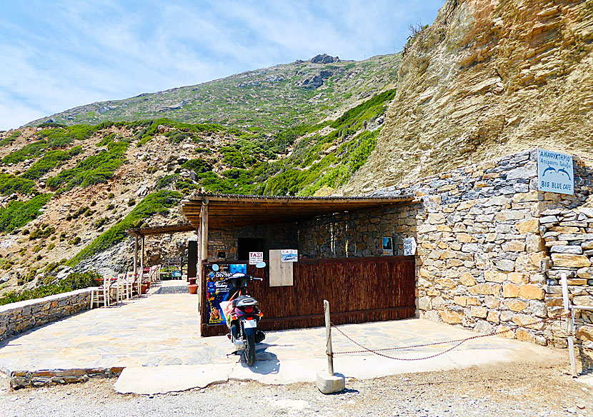 Big Blue Cafe in the parking lot above Agia Anna in Amorgos.