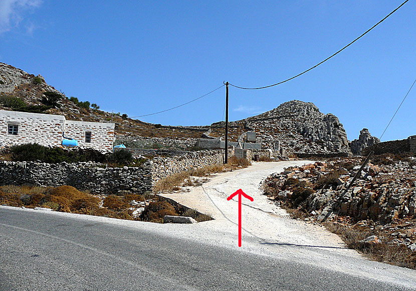This is where the hike to Profitis Ilias on Amorgos begins.