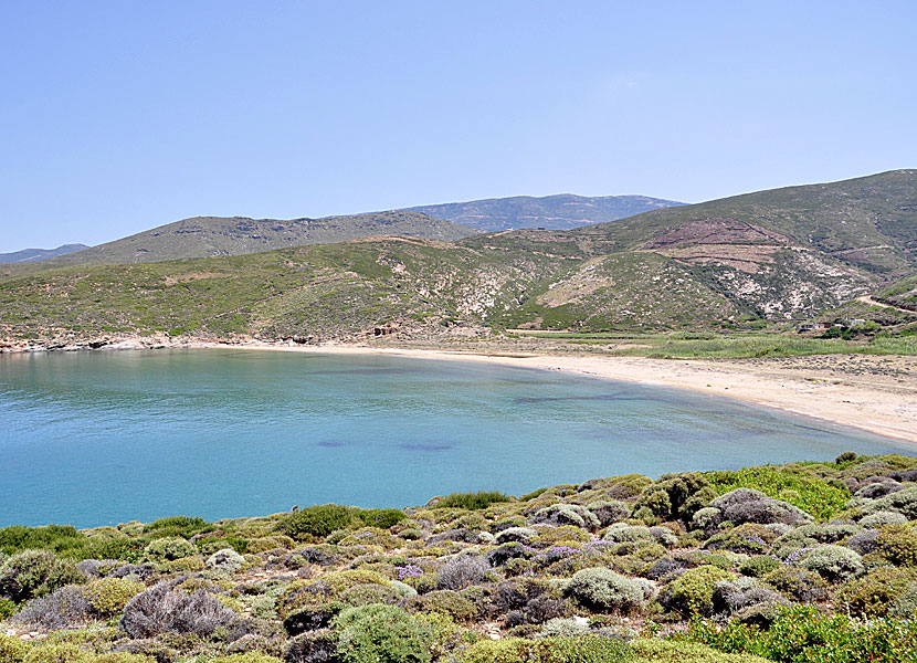 The best beaches on Andros. Ateni beach. 
