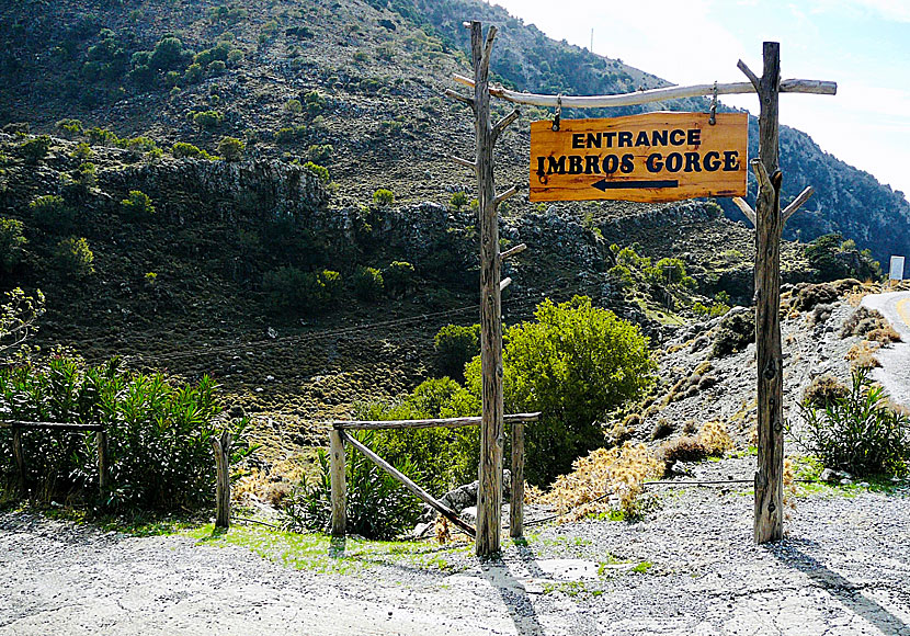 The hike in the Imbros gorge on Crete starts in the village of Imbros and is eight kilometers long.