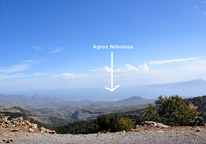 The road to the Katharo plateau in Crete offers many gorgeous views.
