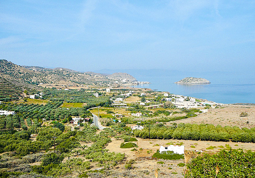 Don't miss the cosy village of Mochlos when you travel to Sitia in eastern Crete.