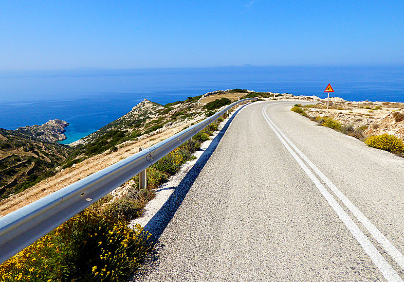 The road between Stavros and Kalotaritissa on Donoussa.