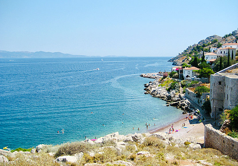 The best beaches on Hydra. Kaminia beach.