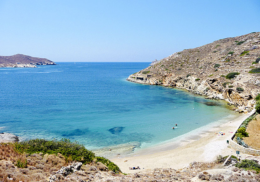 Do not miss the unexploited beach of Tzamaria when you are in the port of Ios.