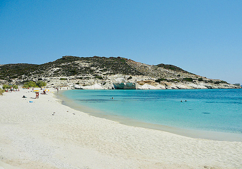 Prassa beach is Kimolos best sandy beach. The beach is also called Agios Georgios beach.