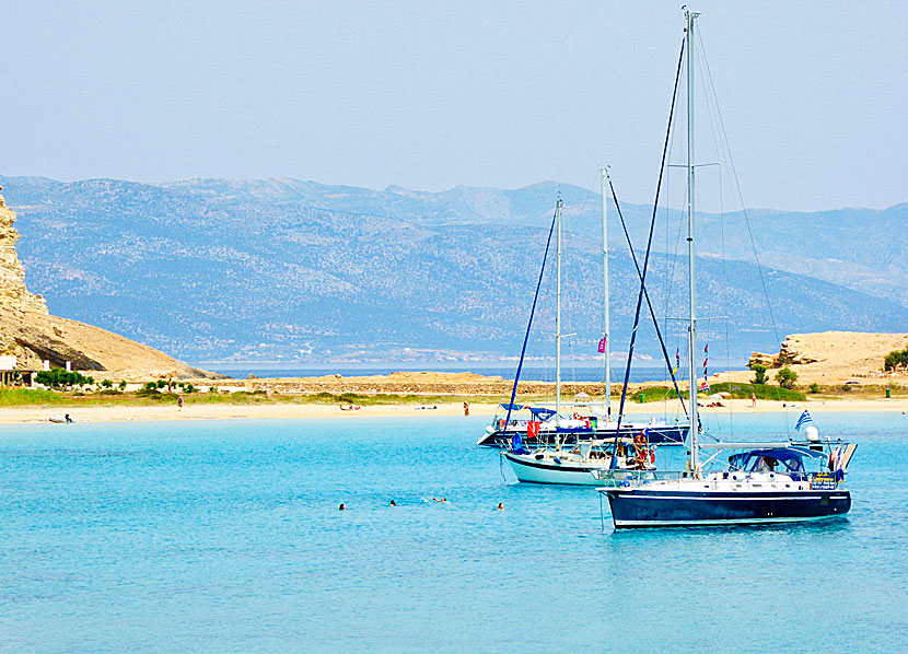 The bay of Pori on Koufonissi is a very popular anchorage for sailing boats.