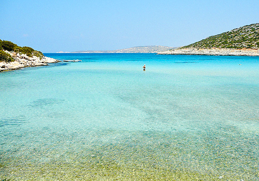 Platys Gialos beach at Lipsi is shallow and very child-friendly.