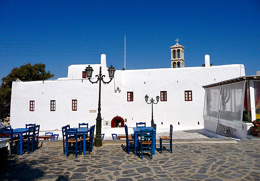 The monastery of Panagia Tourliani in Ano Mera on Mykonos.