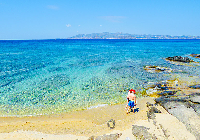 Don't miss walking between the beaches of Agios Prokopios, Agia Anna, Maragas and Plaka when traveling to Naxos.