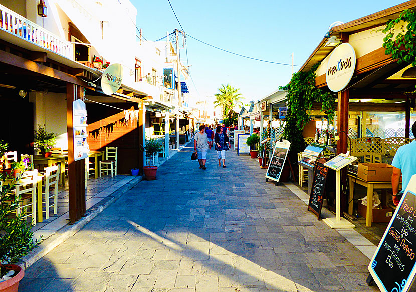 Good restaurants, tavernas, cafes and bars along the harbour promenade in Naxos town.