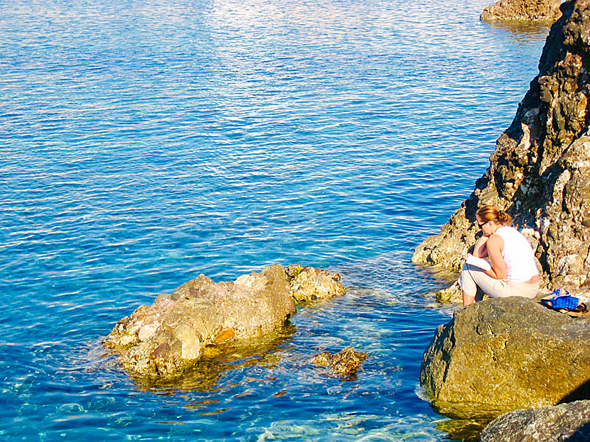 Can you swim in Naxos town? Are there beaches in Naxos Chora?