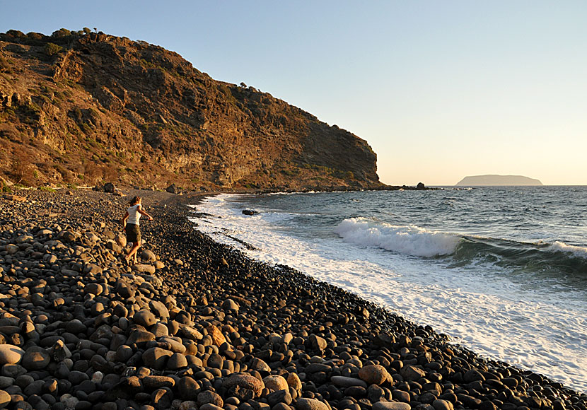 The beach of Hohlaki in Mandraki on Nisyros.