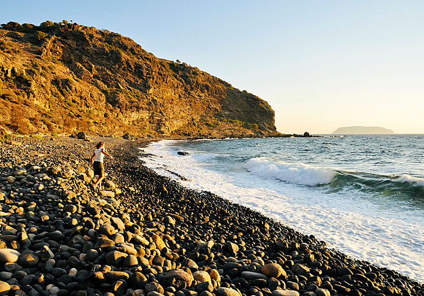 The beach of Hohlaki in Mandraki on Nisyros.