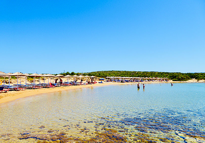The child-friendly sandy beach of Santa Maria on Paros in the Cyclades.