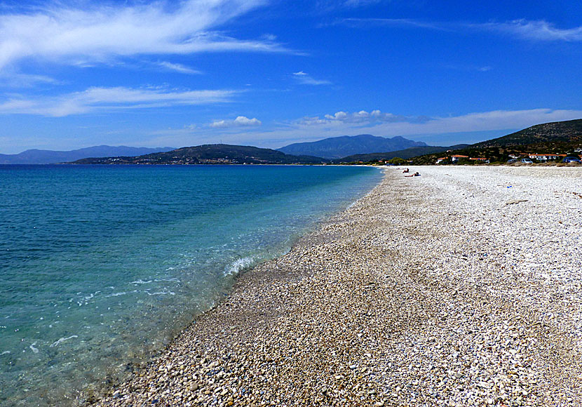 The best beaches in Samos. Mykali beach.