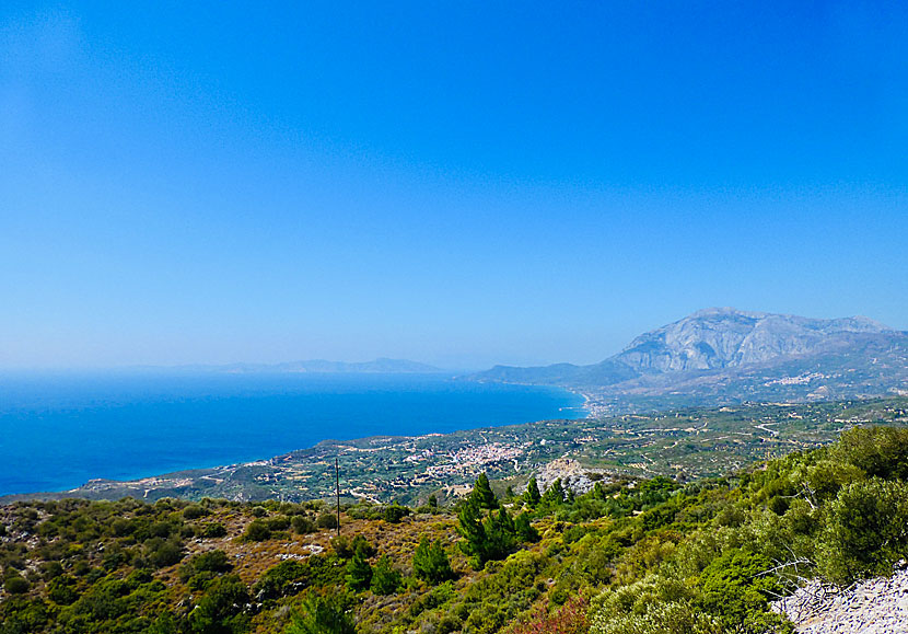Under Mount Kerkis in western Samos are Ormos Marathokampos, Limnionas, Psili Amos, Votsalakia and Drakei.