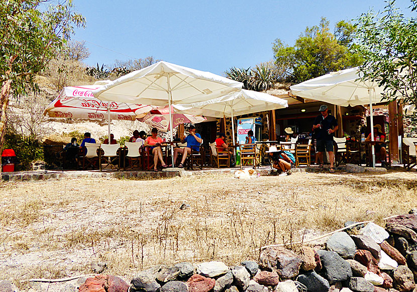 Snack bar and cafe outside the excavations in Akrotiri.