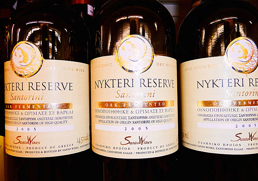The white wine Nykteri is produced by Santo Wines.