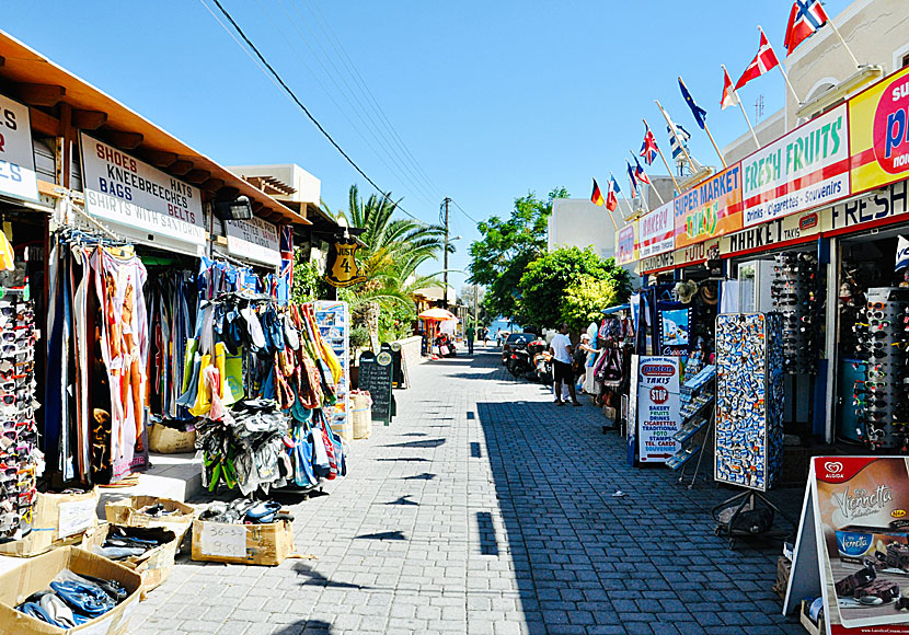 Shopping in Kamari on Santorini.