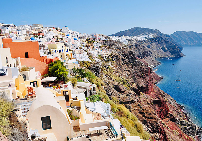 The view of Oia on Santorini is one of the most beautiful among the Greek islands.