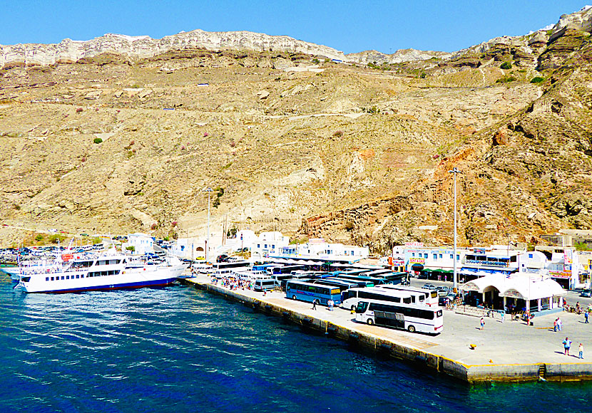 The road down to the port of Athinios in Santorini.