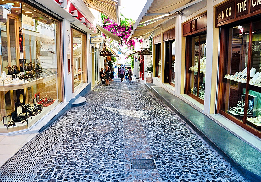 Jewelry stores in Fira on Santorini.