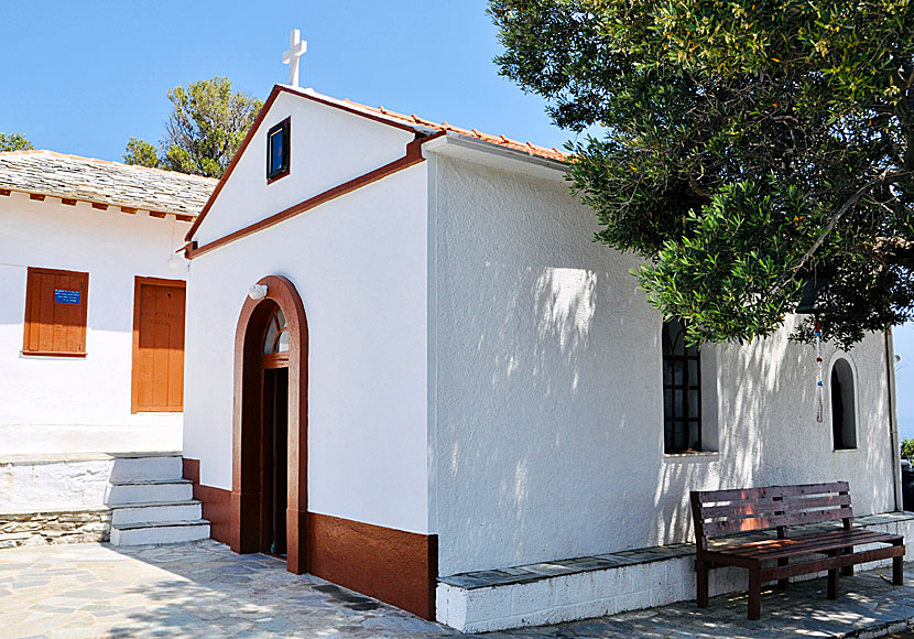 The little church of Agios Ioannis sto Kastri in Skopelos.