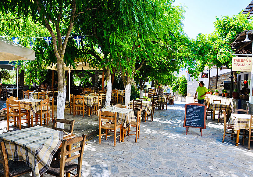 Tavernas in Volax on Tinos.