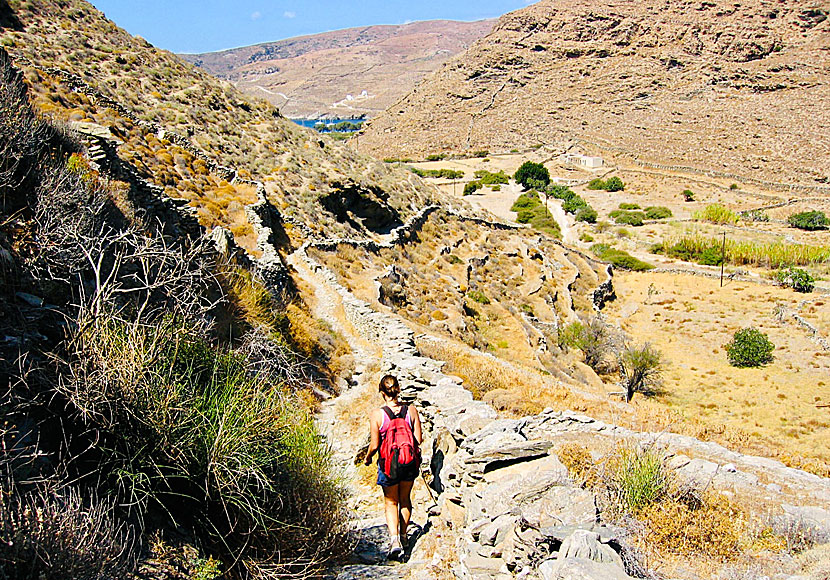 Hike on Kithnos in the northern Cyclades.