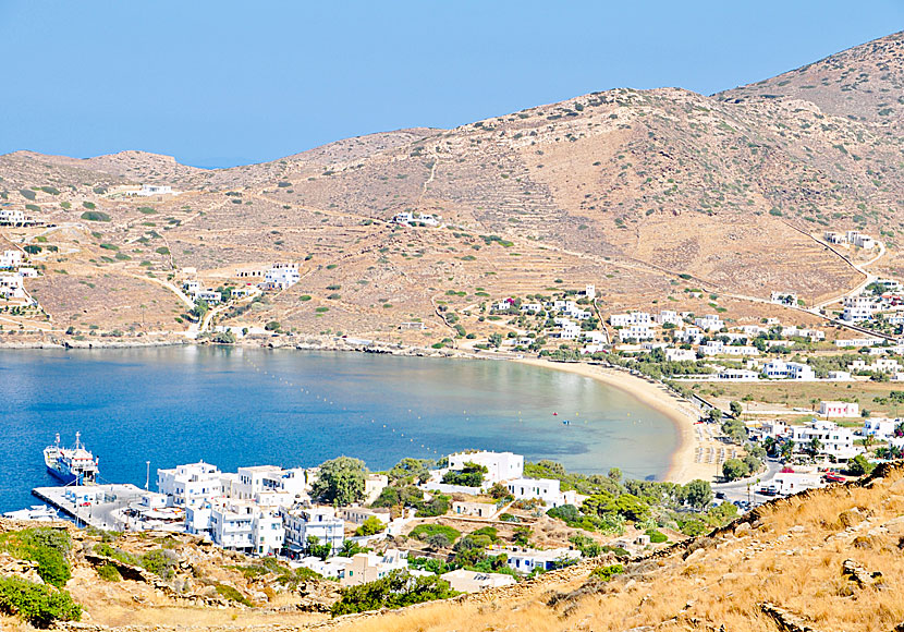 Ios port and the beautiful port beach of Gialos.