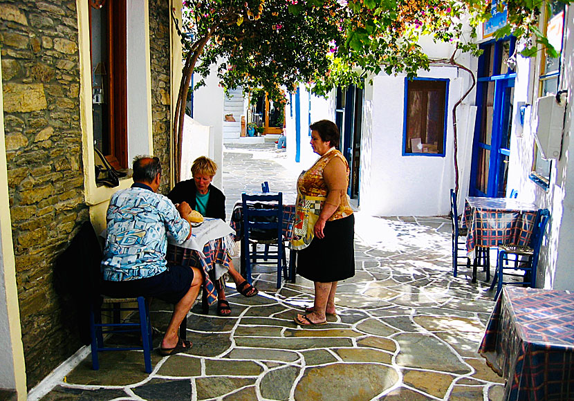 Restaurants and taverns in Chora on Kythnos in the Cyclades.