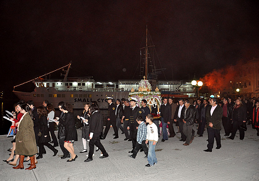 Procession of priests and islanders in Katapola has just blessed Express Skopelitis.