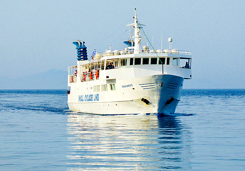 Express Skopelitis on its way to the port of Donoussa.