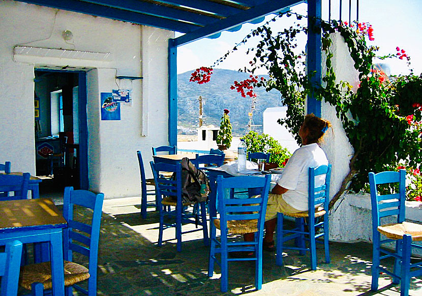 Taverna Panorama in Tholaria.