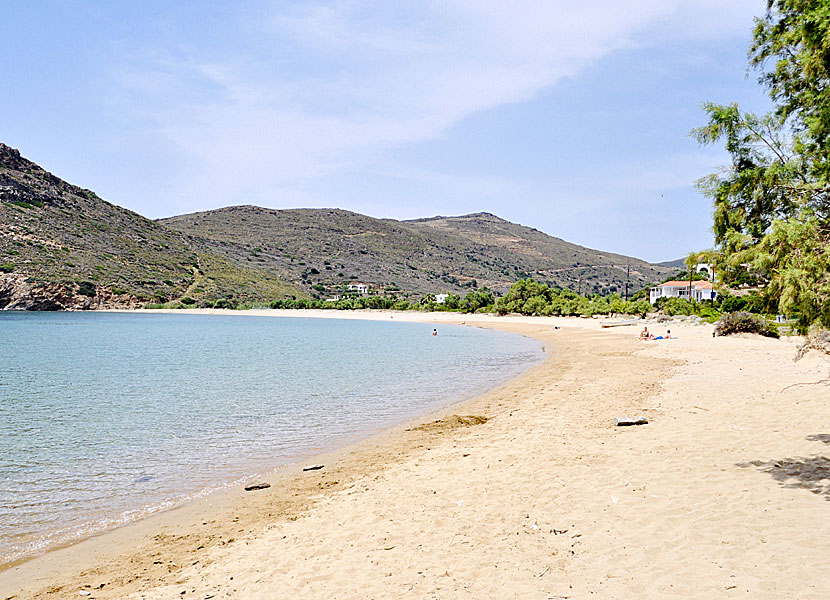 The best beaches on Andros. Fellos beach. 