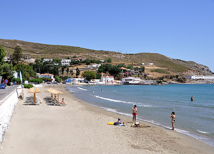 The best beaches on Andros. Nimborio beach. 
