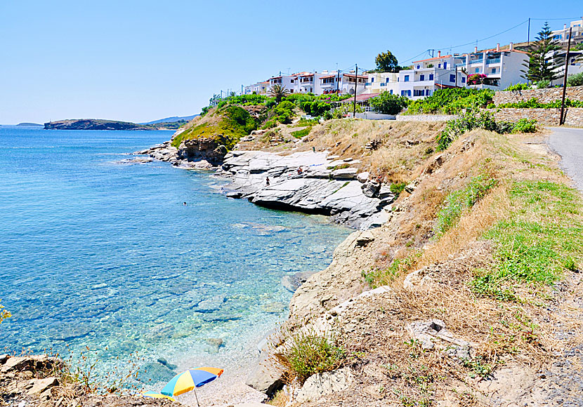 Nice snorkel-friendly rock pools in Aneroussa on Andros.