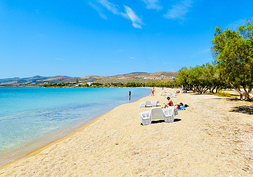 The beach Psaraliki 1 in Antiparos.