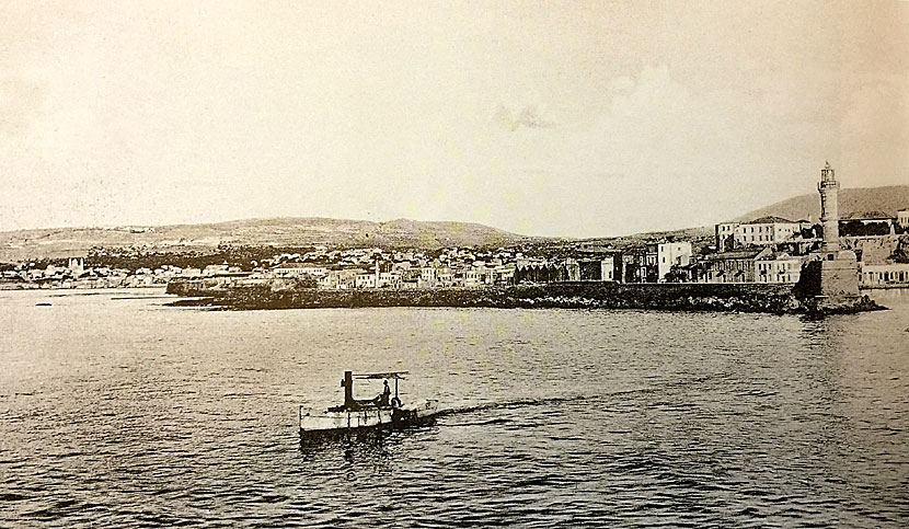 The breakwater and lighthouse in the Venetian port of Chania in 1918.