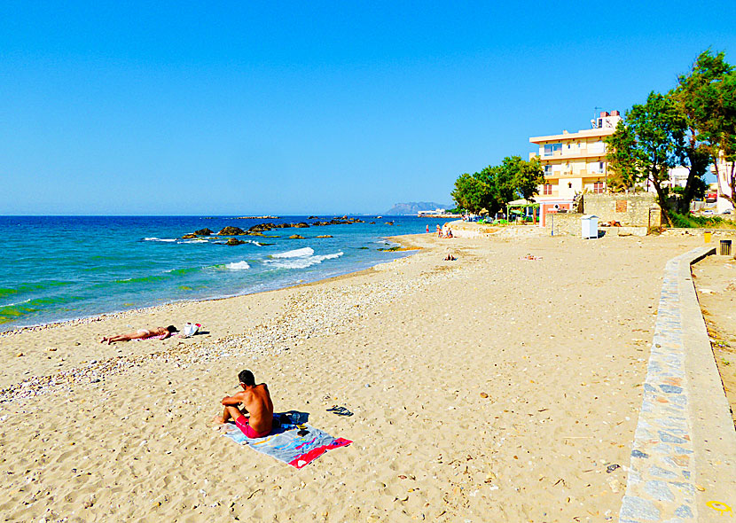 The best beaches near Chania in Crete.  Klinakis beach.