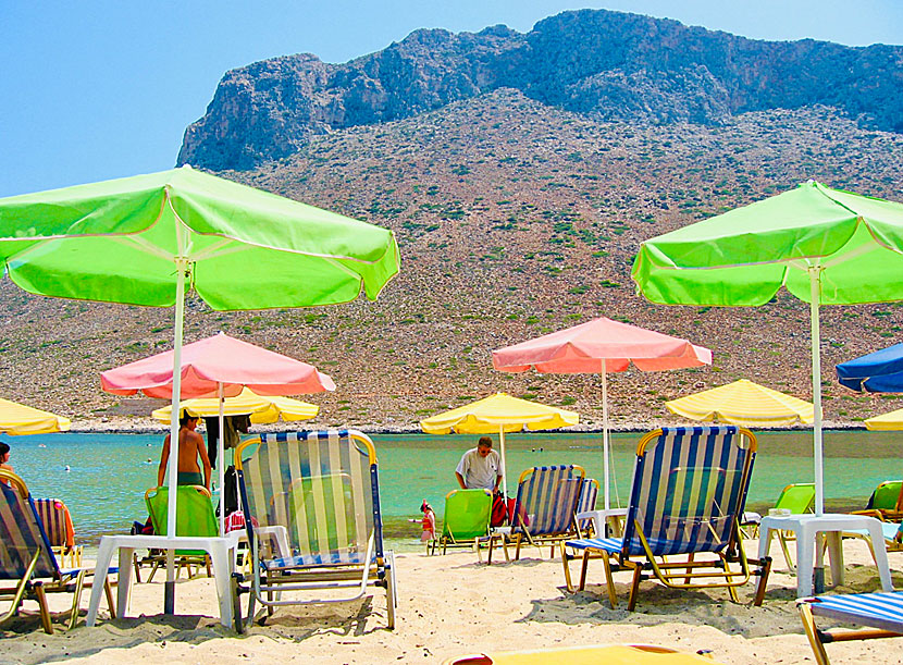 Rent sunbeds and parasols at Stavros beach in Crete.