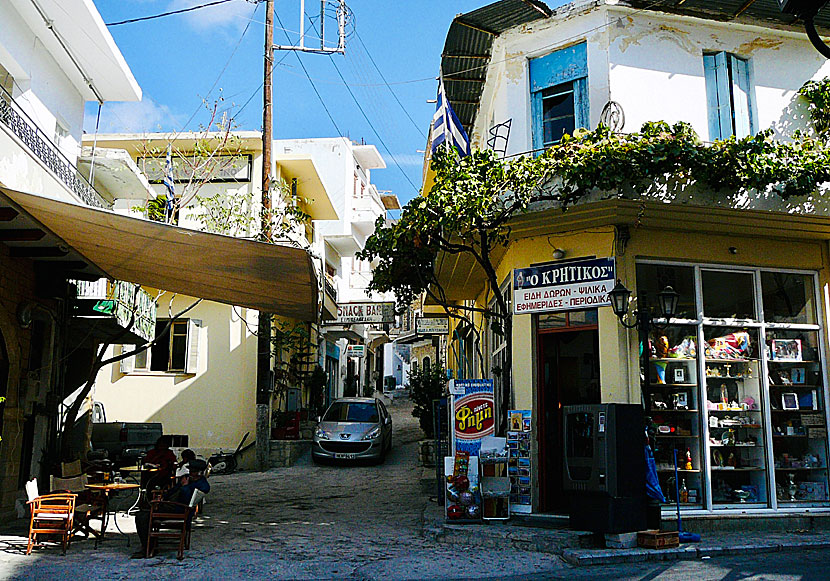 Restaurants and tavernas in Ano Viannos in Crete.