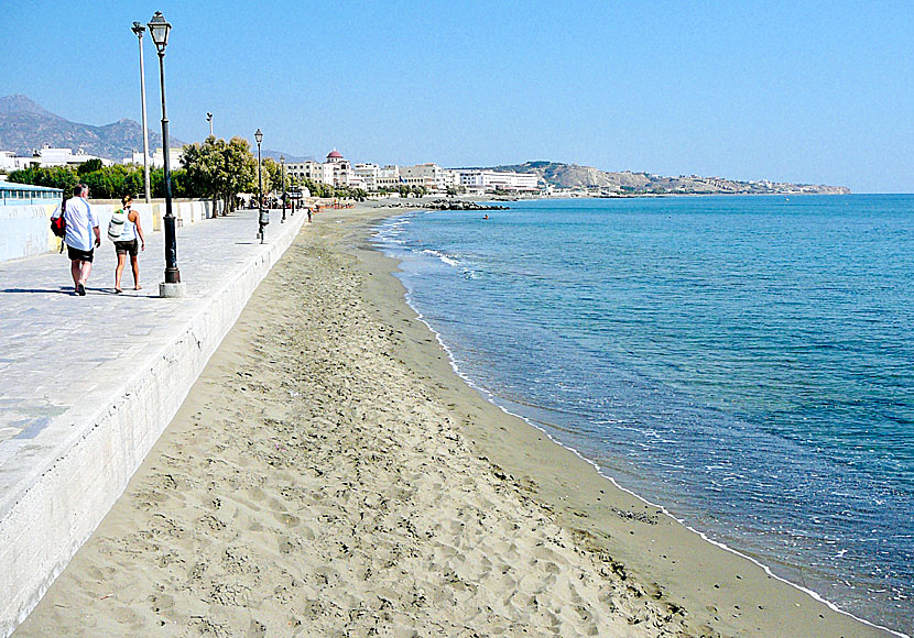 The beach in Ierapetra is long and it is close to hotels and restaurants.
