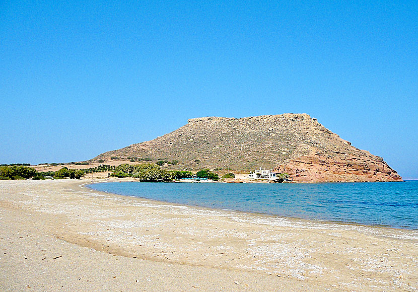 The beaches Kouremenos and Hiona near Paleokastro in eastern Crete.