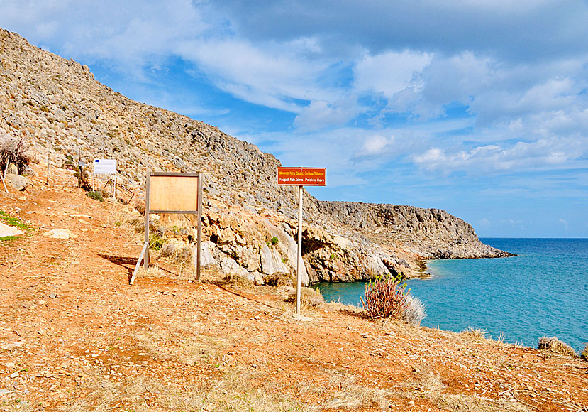 Hike to Pelekita Cave in Kato Zakros in eastern Crete.