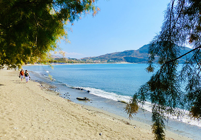 The child-friendly sandy beach in Plakias on Crete.