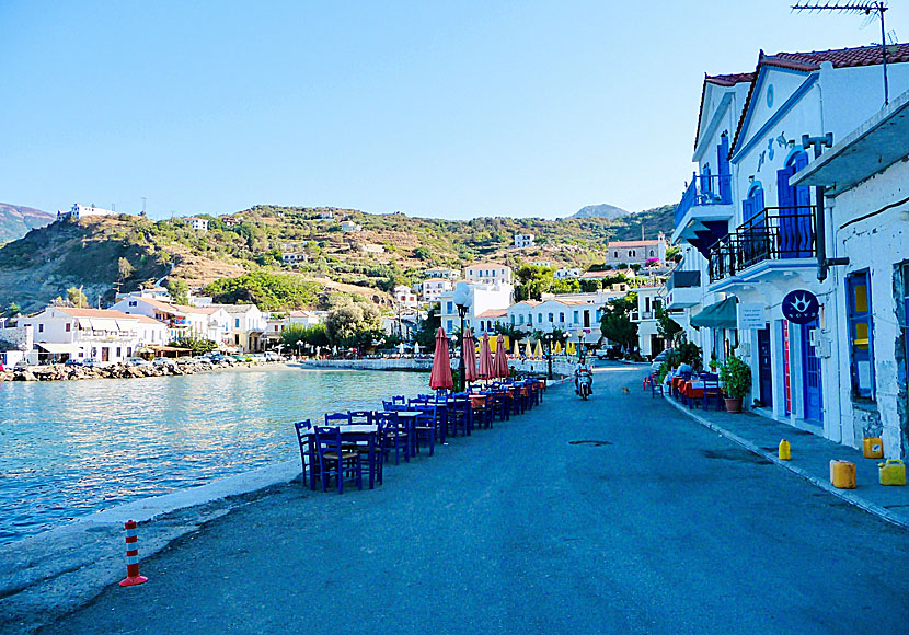 The port promenade in Evdilos on Ikaria.
