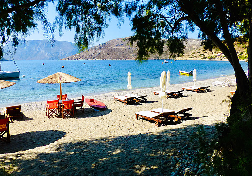 If you do not want to rent sunbeds and parasols on Kalymnos, there is plenty of shade from tamarisk trees.